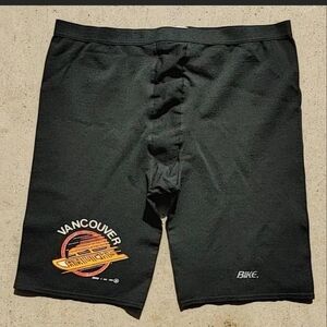 Vtg 1992 Vancouver Canucks BIKE Brand Stretch Shorts L NHL Hockey Skater